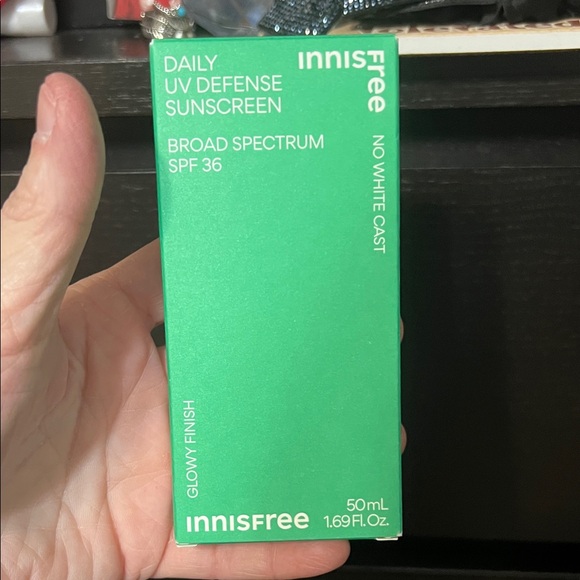 InnIsFree Other - NEW Daily UV Defense Sunscreen SPF 36 - Green